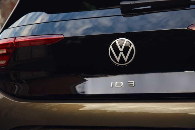 Exterieur_volkswagen-id-3-millesime-2023-plus-elegante-et-performante_17