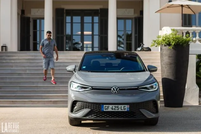 Volkswagen ID.4 et ID.5 2024 : + de puissance et d'autonomie… enfin dans le coup ?
