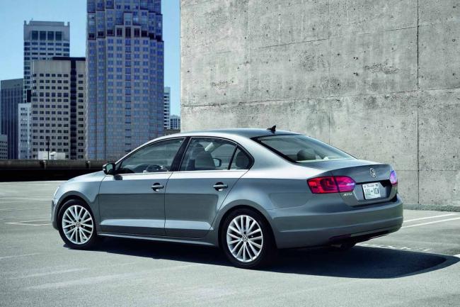 Exterieur_Volkswagen-Jetta-2010_4