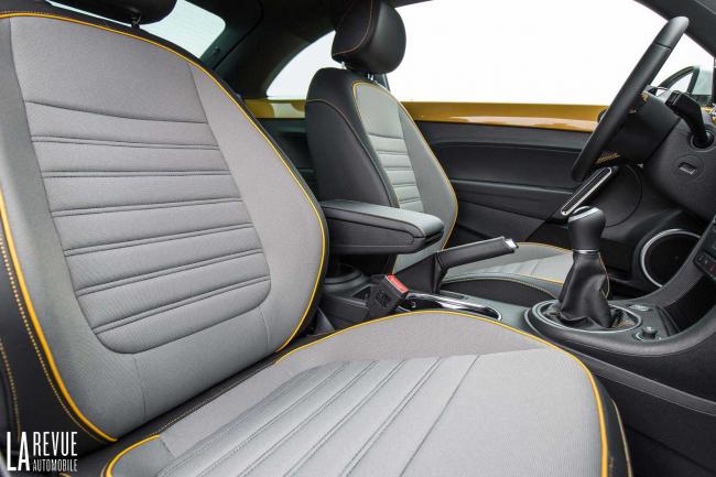 Interieur_Volkswagen-New-Beetle-Dune_14