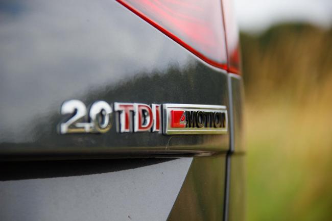 Exterieur_Volkswagen-Passat-SW-TDI-240_2
