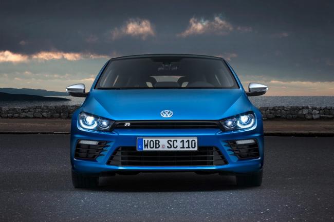 Exterieur_Volkswagen-Scirocco-2014_3