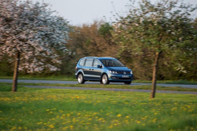 Exterieur_Volkswagen-Sharan-2015_16