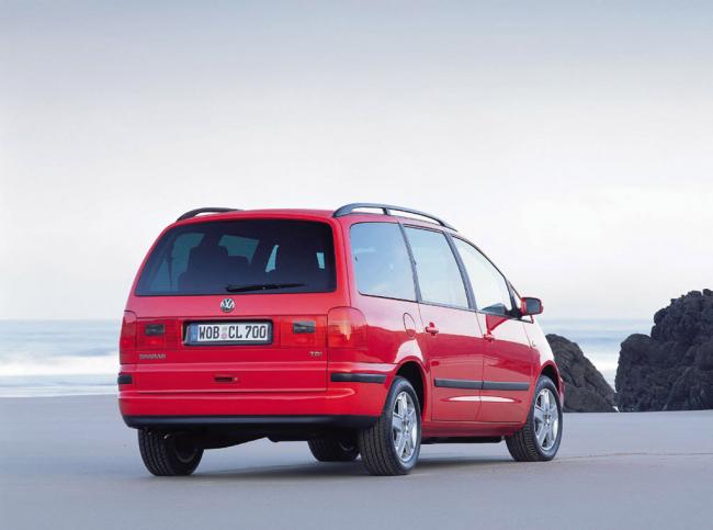 Exterieur_Volkswagen-Sharan_3