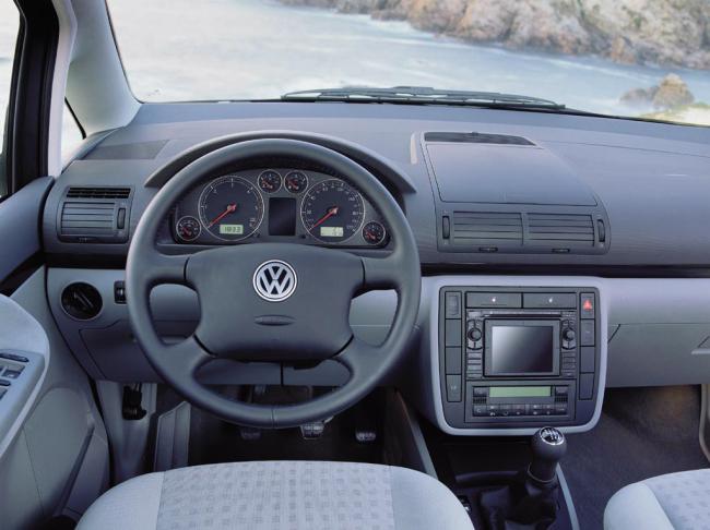 Interieur_Volkswagen-Sharan_5