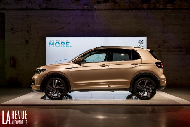 Exterieur_Volkswagen-T-Cross-Reveal_15