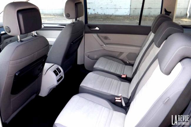 Interieur_Volkswagen-Touran-TDI_10