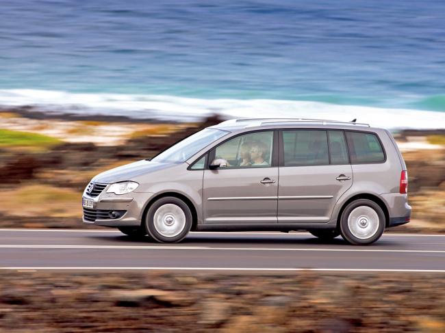 Exterieur_Volkswagen-Touran_0