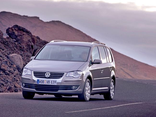 Exterieur_Volkswagen-Touran_1