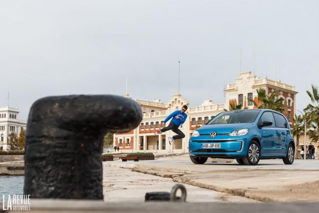 Essai Volkswagen e-Up! : est-ce que TESLA sait faire ça ?