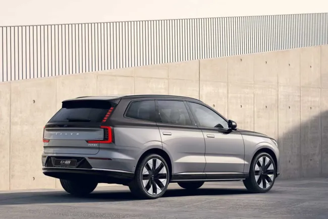 Volvo Cars Energy Solutions : une voiture électrique. Non, une pile géante !