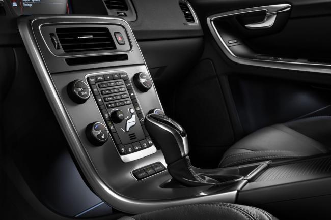 Interieur_Volvo-S60-2013_4