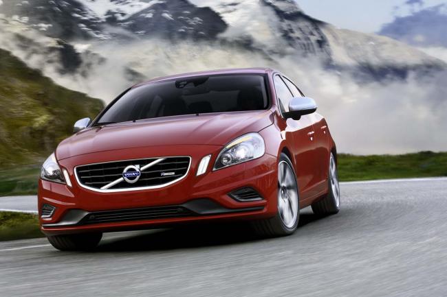 Exterieur_Volvo-S60-R-Design_4