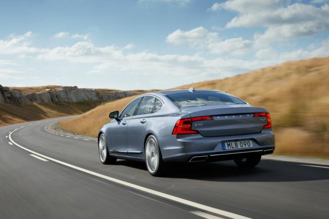 Exterieur_Volvo-S90_5