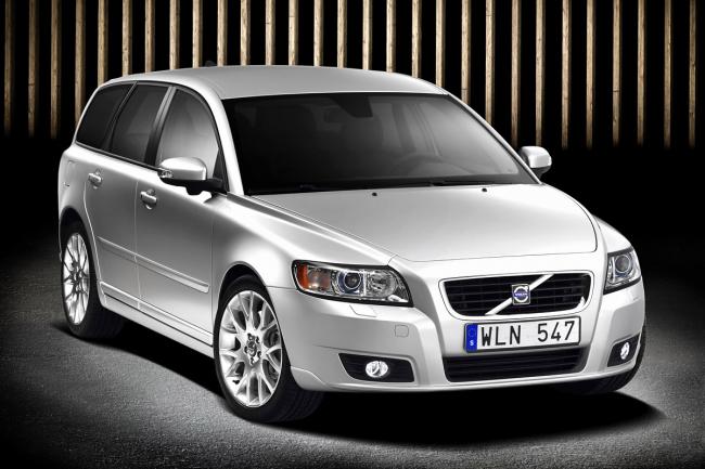 Exterieur_Volvo-V50_5