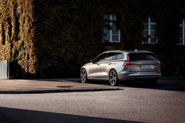 Exterieur_Volvo-V60-2018_19