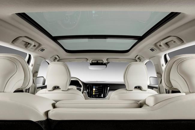 Interieur_Volvo-V60-2018_43