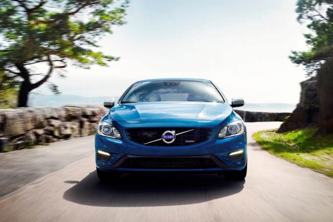 Exterieur_Volvo-V60-Hybrid-R-Design_3