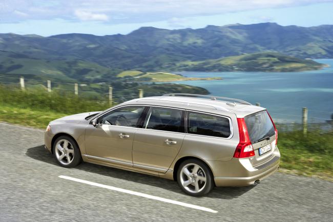 Exterieur_Volvo-V70_4