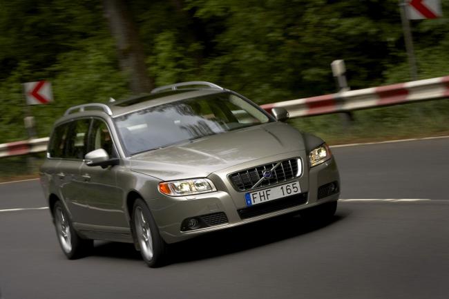 Exterieur_Volvo-V70_3