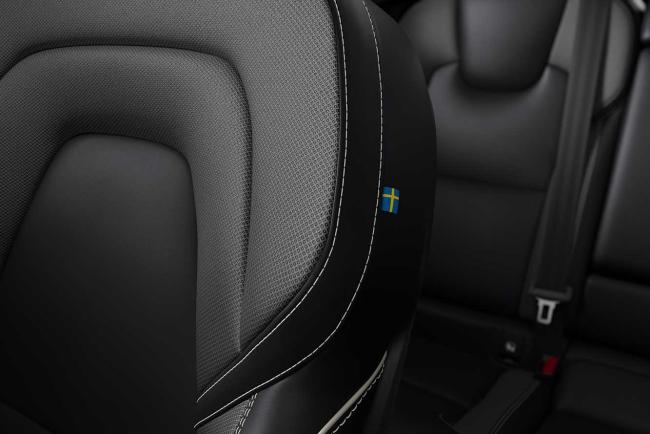 Exterieur_volvo-xc60-t6-black-edition_10