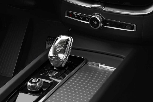 Exterieur_volvo-xc60-t6-black-edition_12