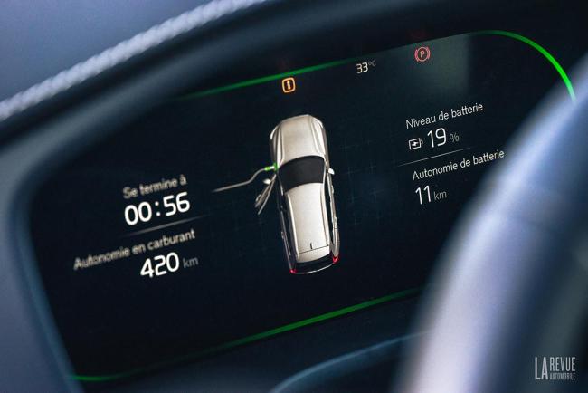 Interieur_volvo-xc60-t6-et-t8-recharge-essai_8