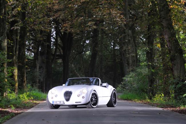 Exterieur_Wiesmann-Roadster-MF3_4