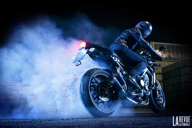 Exterieur_Yamaha-XSR900-Abarth_9