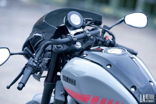 Interieur_Yamaha-XSR900-Abarth_16