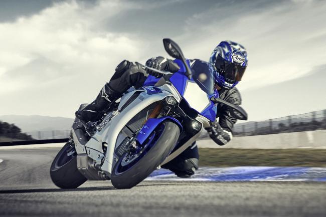 Exterieur_Yamaha-YZF-R1_0