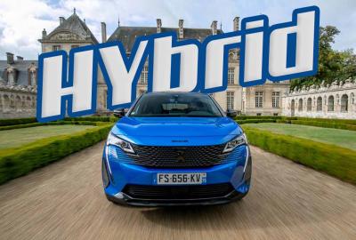 Image principale de l'actu: Essai Peugeot 3008 HYbrid 225 : halte à la lassitude !