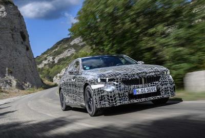 Image principale de l'actu: Les BMW i5 100 % électriques sont prêtes… mais malheureusement loin de Tesla