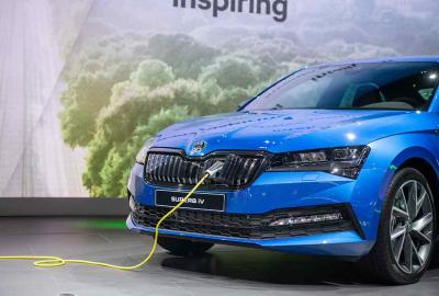 Image principale de l'actu: On connaît les prix de la Skoda Superb iV, la version hybride