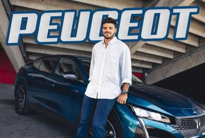 Image principale de l'actu: Romain Ntamack: Le nouveau pilier de PEUGEOT, entre Rugby et Élégance