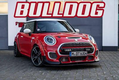 Image principale de l'actu: Une MINI John Cooper Works taillée pour l’enfer vert