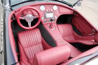 Interieur_AC-Cobra-MK-VI_26