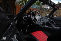 Interieur_Abarth-124-Spider-2017_38