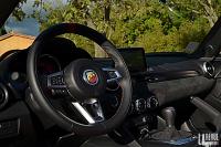 Interieur_Abarth-124-Spider_16