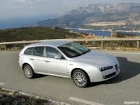 Exterieur_Alfa-Romeo-159_22
                                                        width=