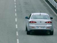 Exterieur_Alfa-Romeo-159_3
                                                        width=