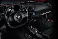 Interieur_Alfa-Romeo-4C-2014_27