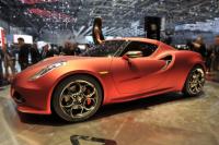 Exterieur_Alfa-Romeo-4C-Concept_11
                                                        width=