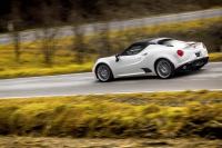 Exterieur_Alfa-Romeo-4C-Spider-2015_23
                                                        width=