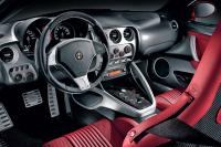 Interieur_Alfa-Romeo-8C_46