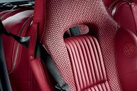 Interieur_Alfa-Romeo-8C_47
                                                        width=