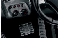 Interieur_Alfa-Romeo-8C_48
                                                        width=