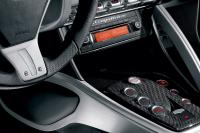 Interieur_Alfa-Romeo-8C_45
                                                        width=