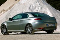 Exterieur_Alfa-Romeo-GT-Coupe_2