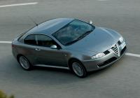 Exterieur_Alfa-Romeo-GT-Coupe_12